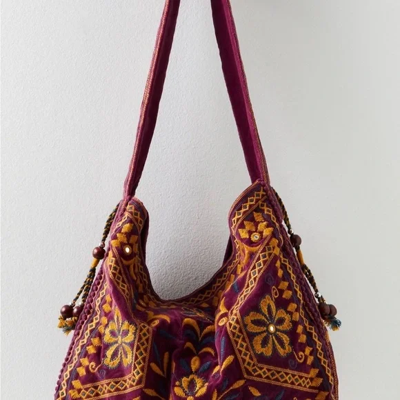 Free People Vic Velvet Hippie Boho Embroidered Shoulder Tote Bag - Picture 7 of 8